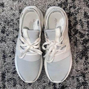 Women’s Adidas shoes